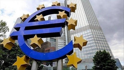 การเกินดุลการค้าของ EU ลดลงมากกว่า 20% ในปี 2017: ยูโรสแตท