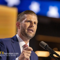 Eric Trump มั่นใจ Stablecoin จะเป็นตัวกอบกู้ “ดอลลาร์สหรัฐ” แม้ถูกวิจารณ์เรื่องผลประโยชน์ทับซ้อน